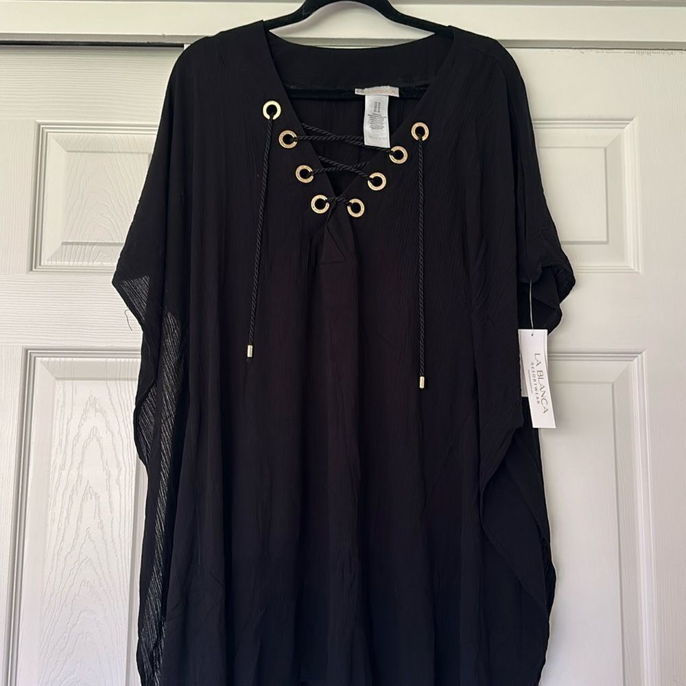 La Blanca Black Capri Lace-Up Caftan | Black